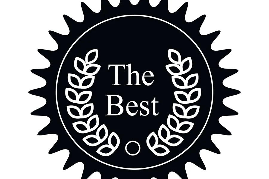 En svart-hvitt-logo hvor det står The best